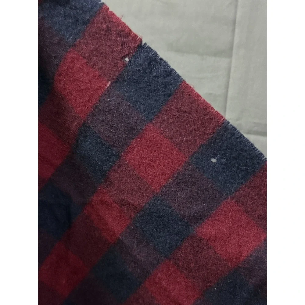 Perry Ellis 100% Wool Scarf Plaid Check Navy Burgundy Fringe Made in Germany